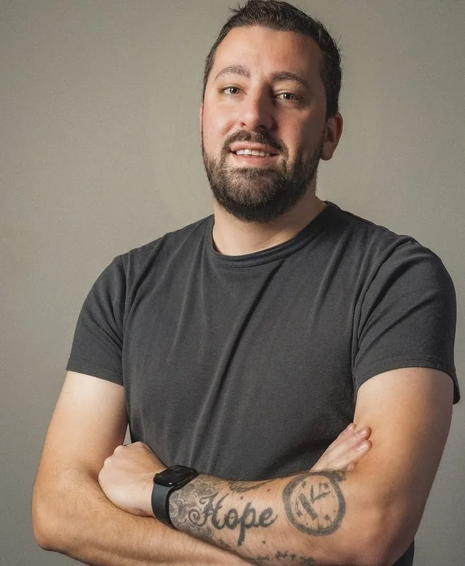 Tim J – Photographe portrait professionnel Île-de-France